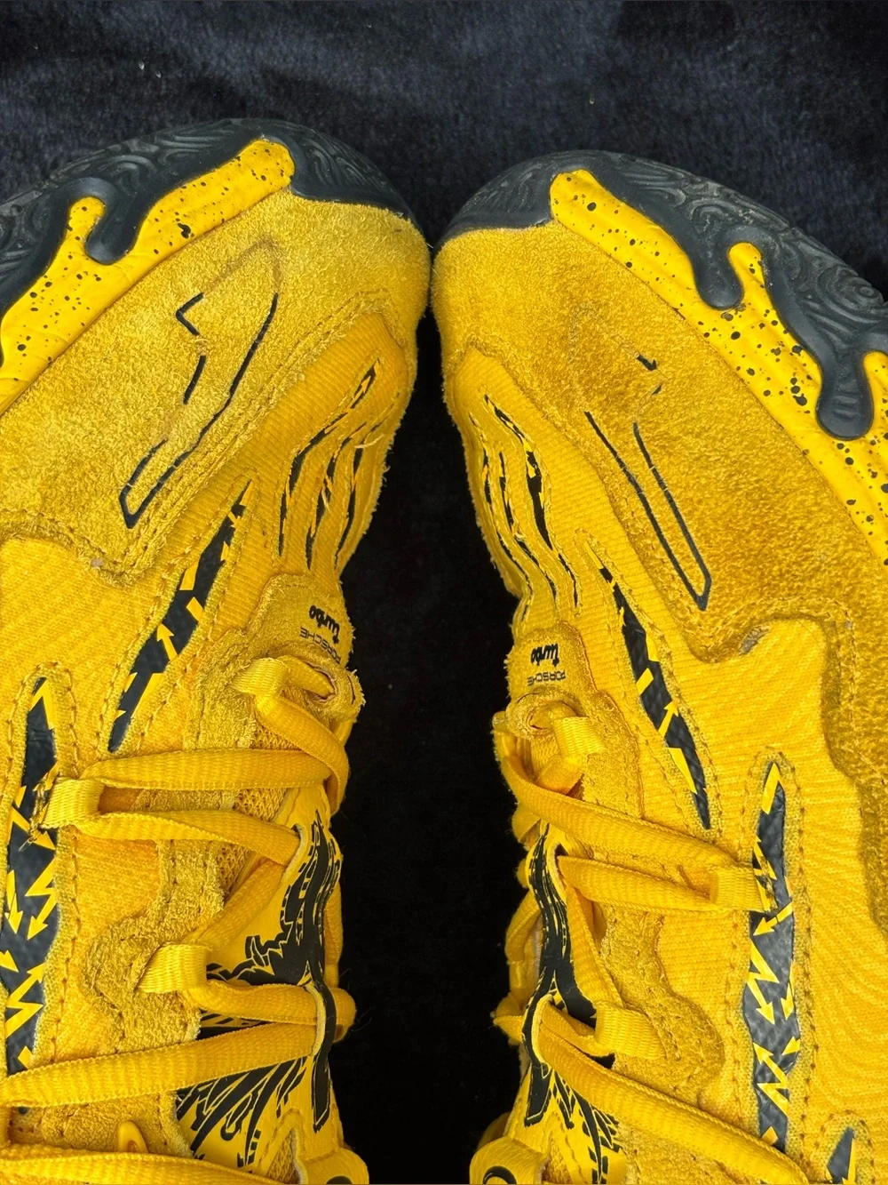 Puma Porsche x MB.03 Sport Yellow 309847-01 Men’s Size 9.5 Basketball Shoes EUC - Picture 12 of 12
